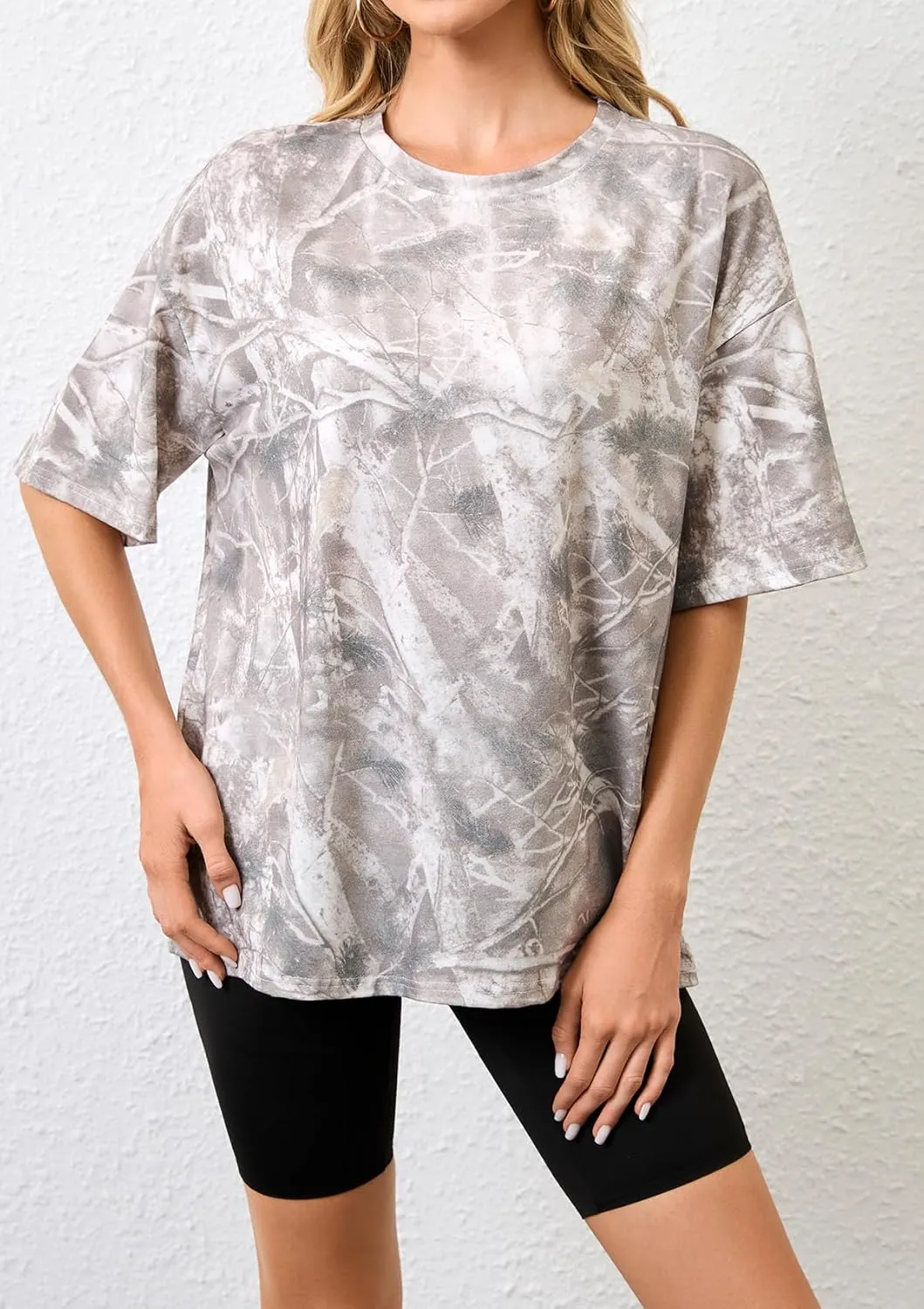 Camo Print Oversized T Shirts for Women Short Sleeve Graphic Print Crew Neck Baggy Shirts Cute Tunic Tee Tops