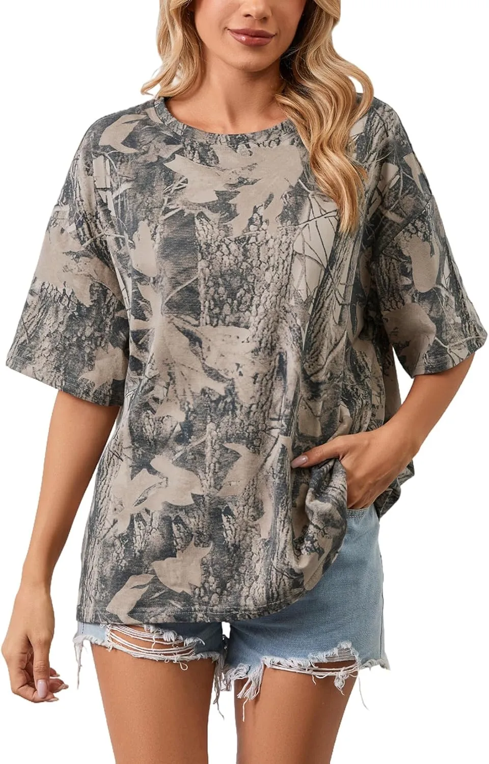 Camo Print Oversized T Shirts for Women Short Sleeve Graphic Print Crew Neck Baggy Shirts Cute Tunic Tee Tops