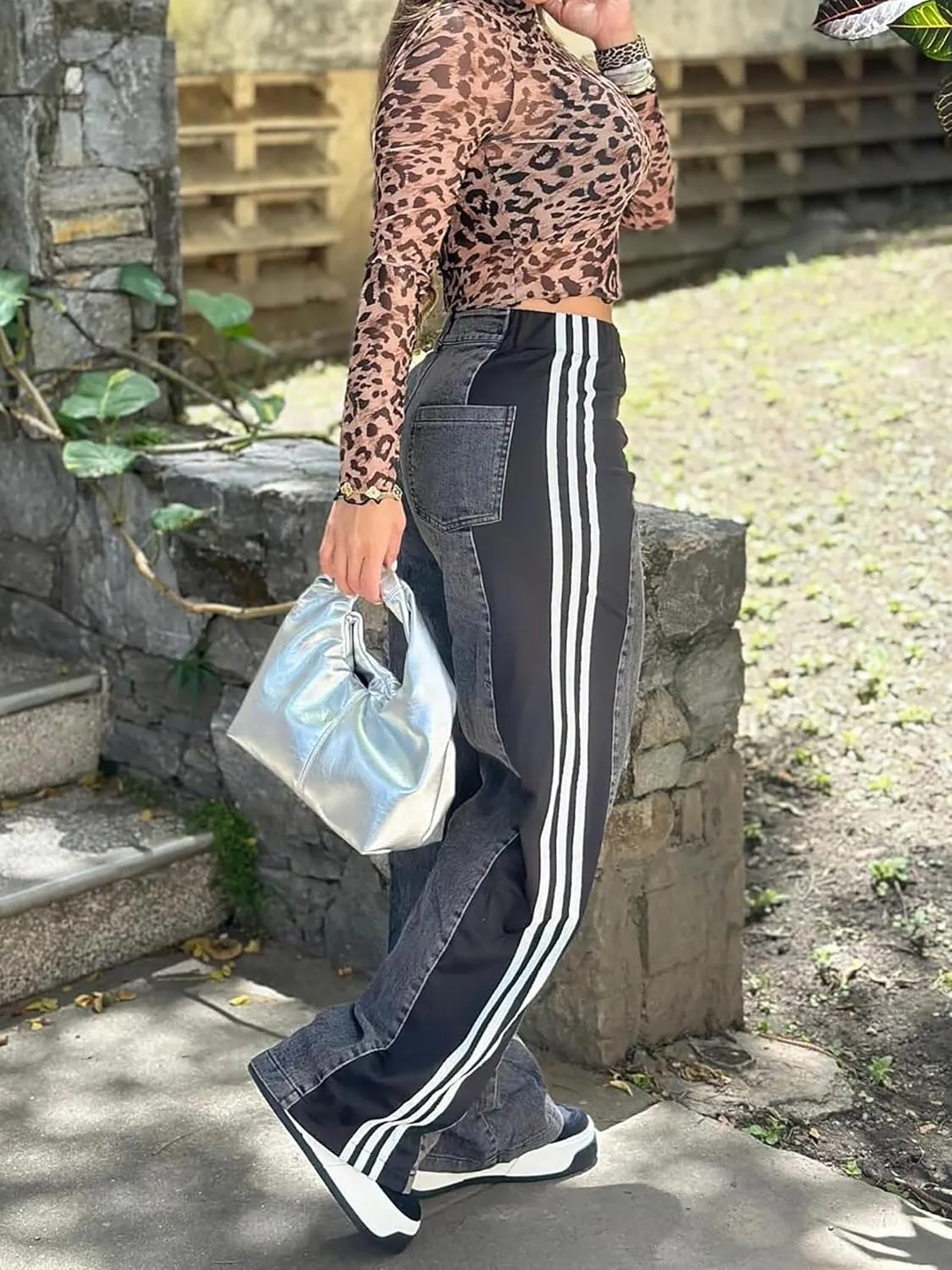 Conshvi Women's Wide Leg Jeans Striped Patchwork High Waisted Stretch Baggy Jeans Trendy Color Block Straight Leg Denim Pants