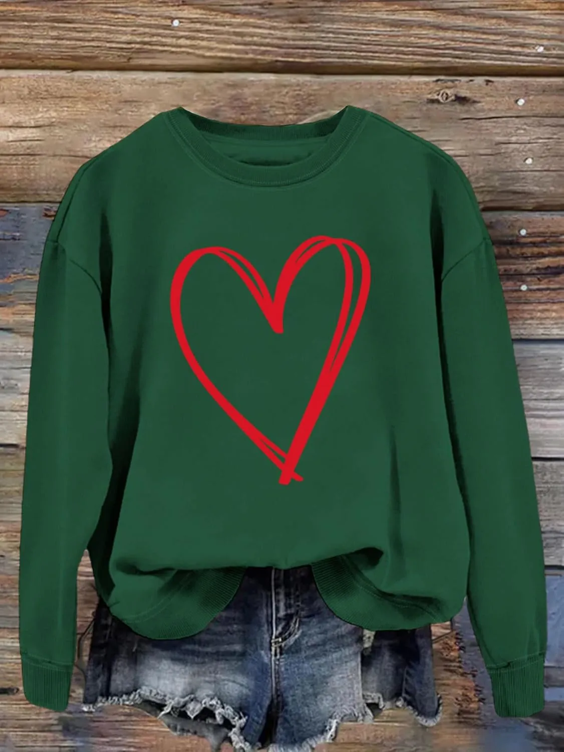 Crewneck Sweatshirts Women Valentine's Day Sweatshirt Love Heart Grahic Print Long Sleeve Pullover Casual Tops