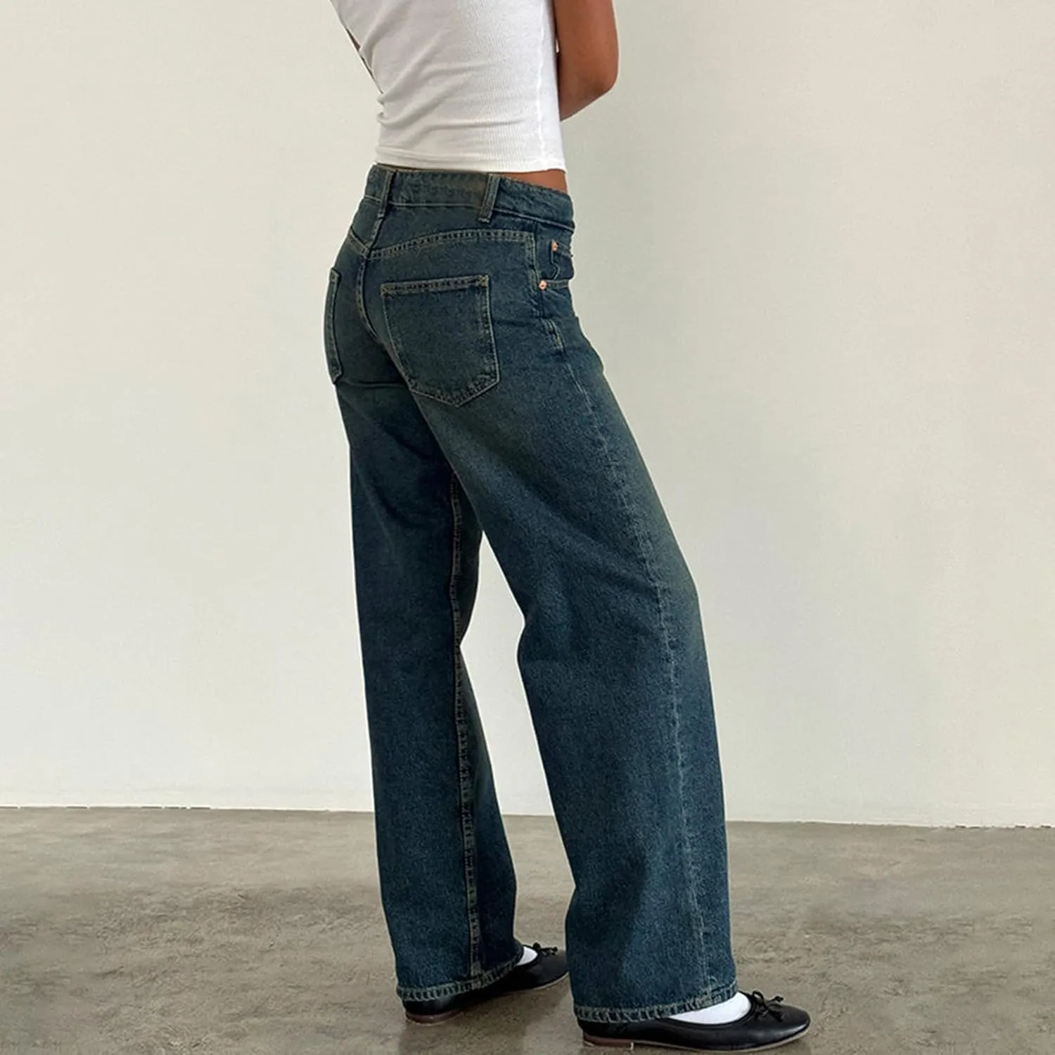 Giraropa Low Rise Baggy Jeans for Women Trendy Straight Wide Leg Y2K Boyfriend Jeans Denim Pants with Pocket Streetwear