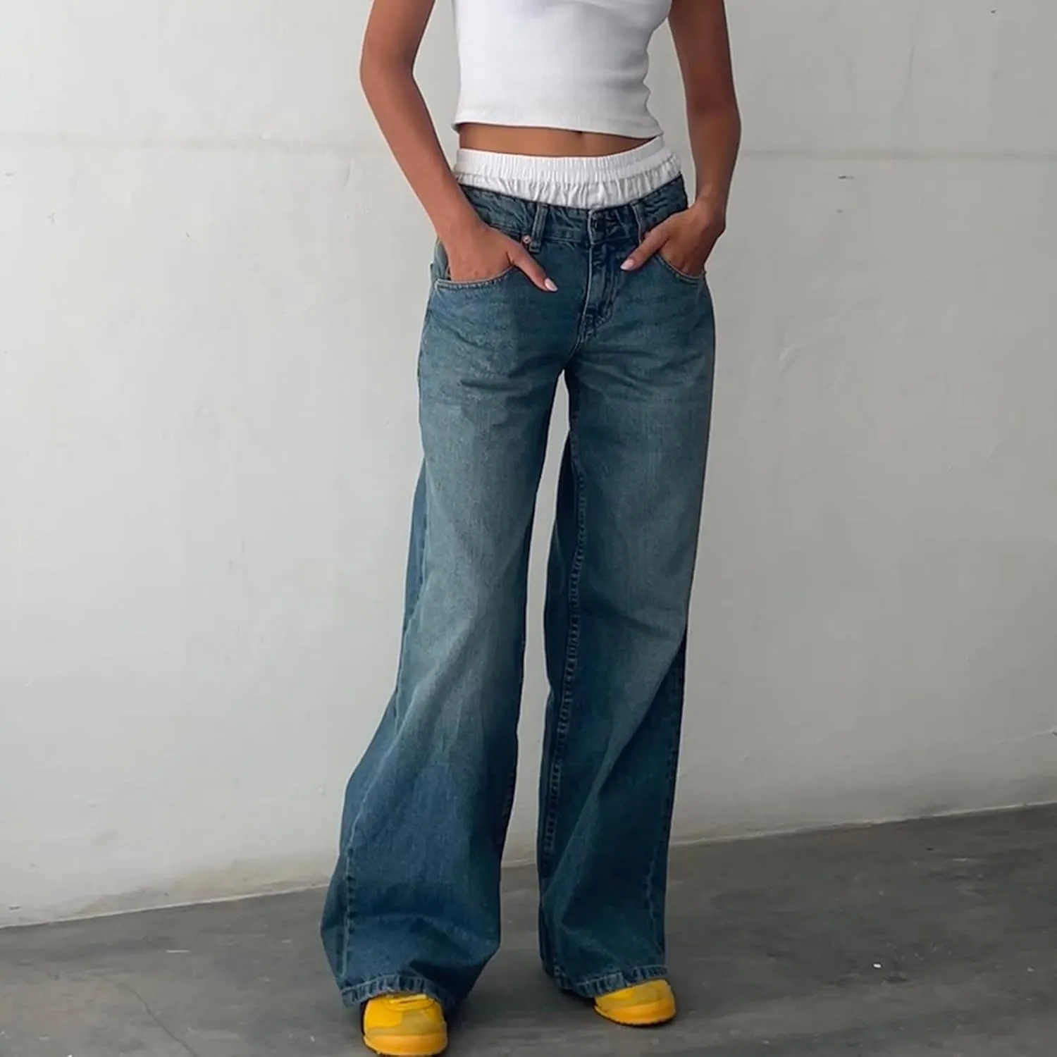 Giraropa Low Rise Baggy Jeans for Women Trendy Straight Wide Leg Y2K Boyfriend Jeans Denim Pants with Pocket Streetwear