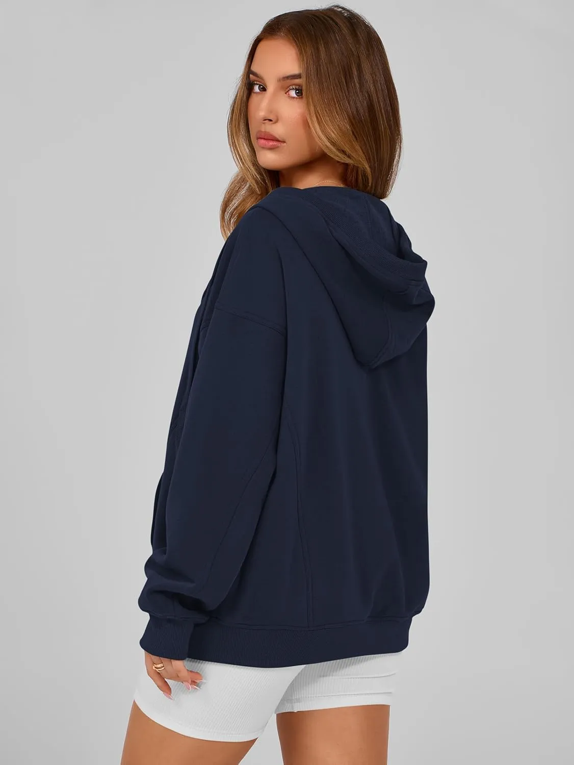 MASCOMODA Women Zip Up Hoodie Trendy Oversized Sweatshirt Casual Long Sleeve Fleece Jacket Fall Winter Clothes with Pockets