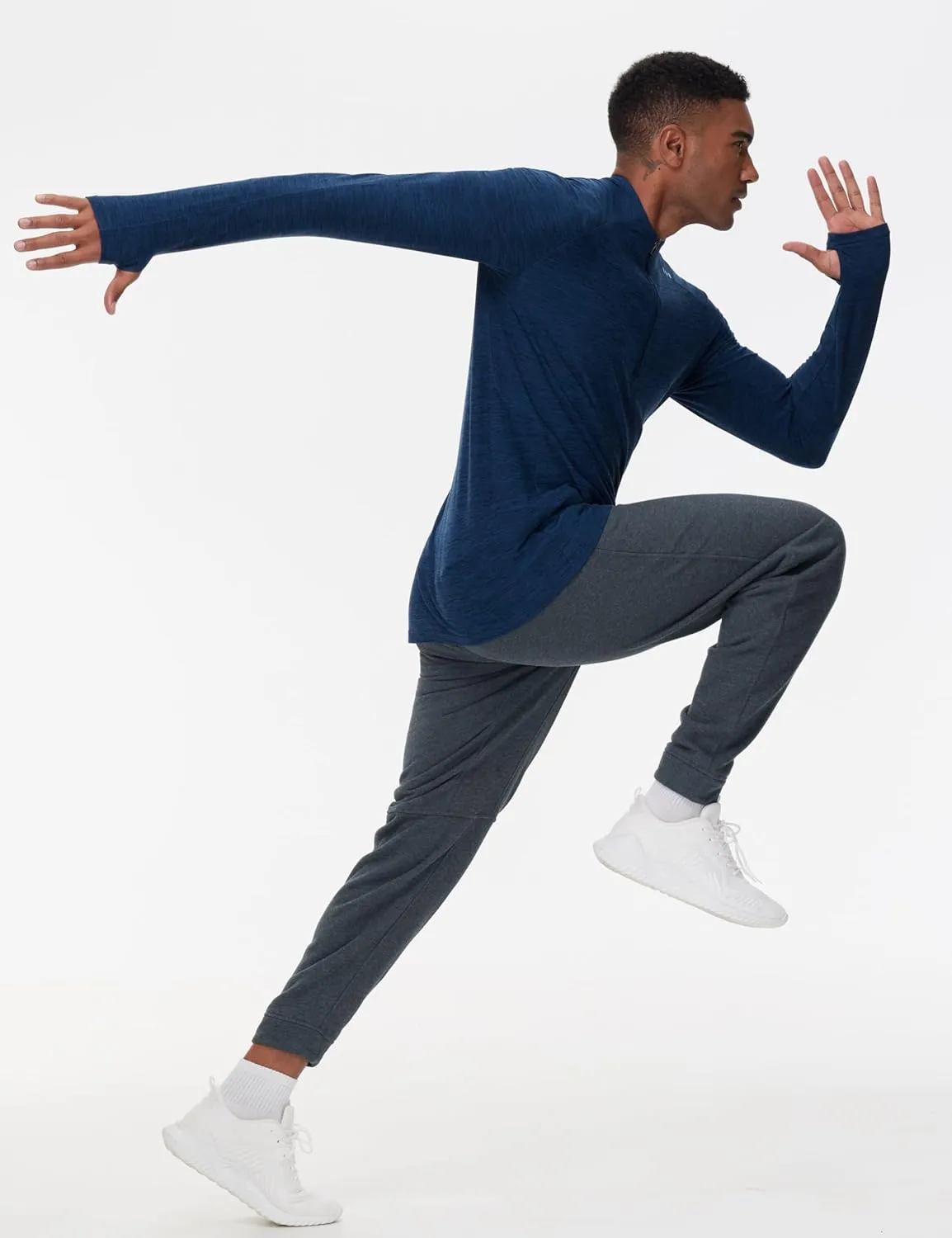 THE GYM PEOPLE Men's Half-Zip Long Sleeve Golf Shirts Soft Lightweight Warm Workout Pullover Sweatshirts with Thumb Hole