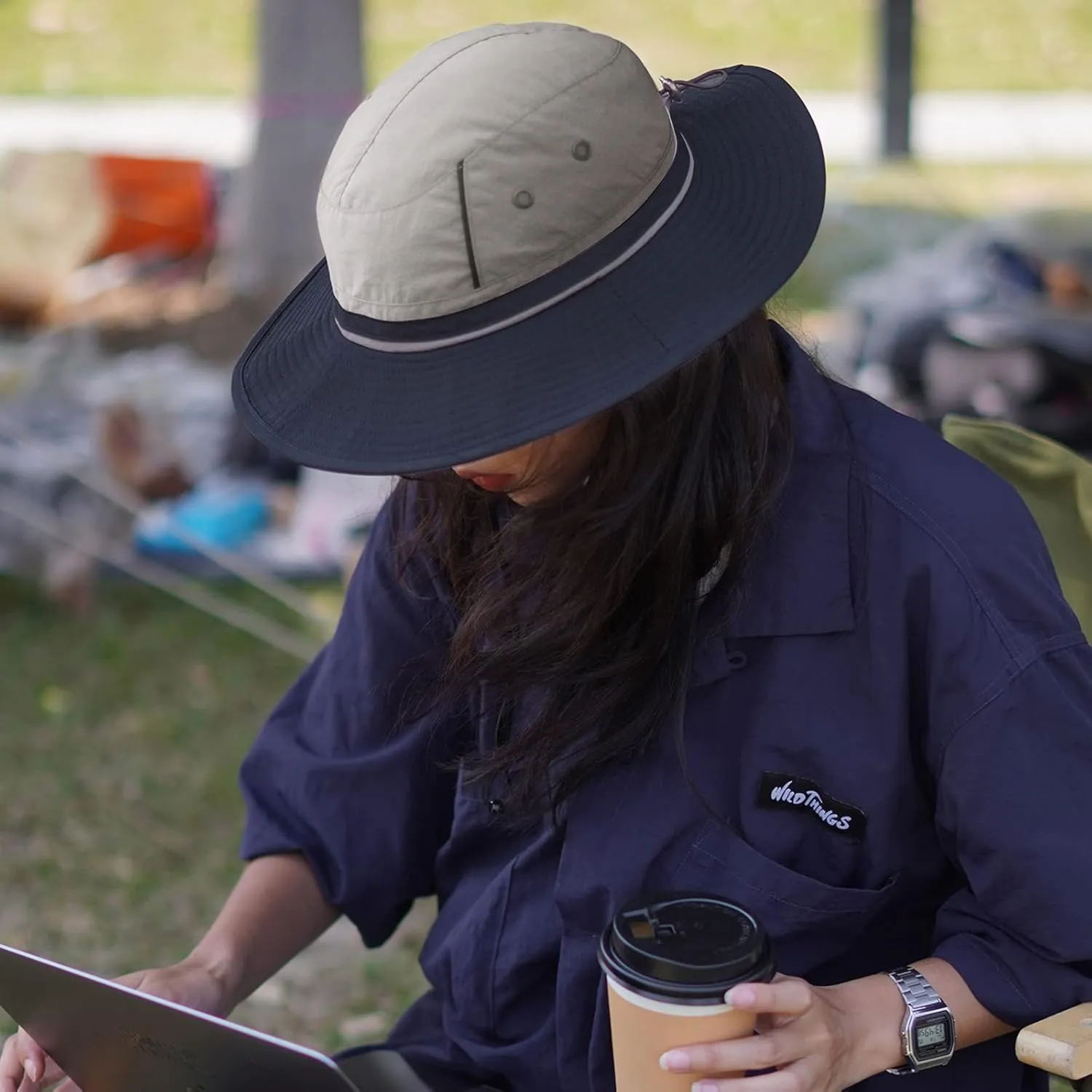 Unisex Two-Tone Bucket Hat Wide Brim Sun Hat UPF 50  Adjustable Chin Strap Breathable Mesh Packable Boonie Hat