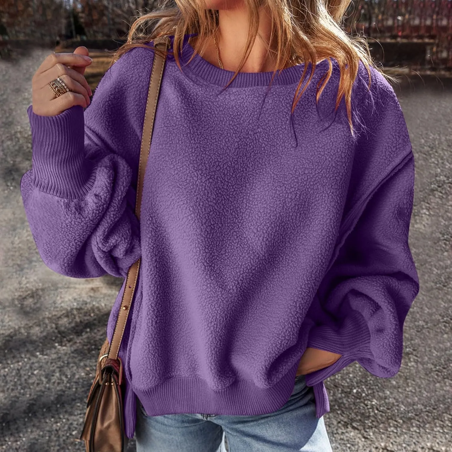 Women's Oversized Crewneck Sweatshirts Trendy Long Sleeve Fleece Pullover Fall Fashion Tops Comfort Winter Clothes