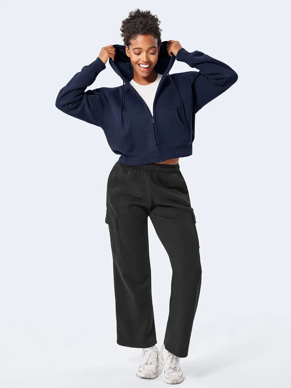 YEOREO Zip Up Hoodies for Women Fleece Pullover Cropped Crew Neck Sweatshirts Katrine Fall Winter Clothes with Pockets