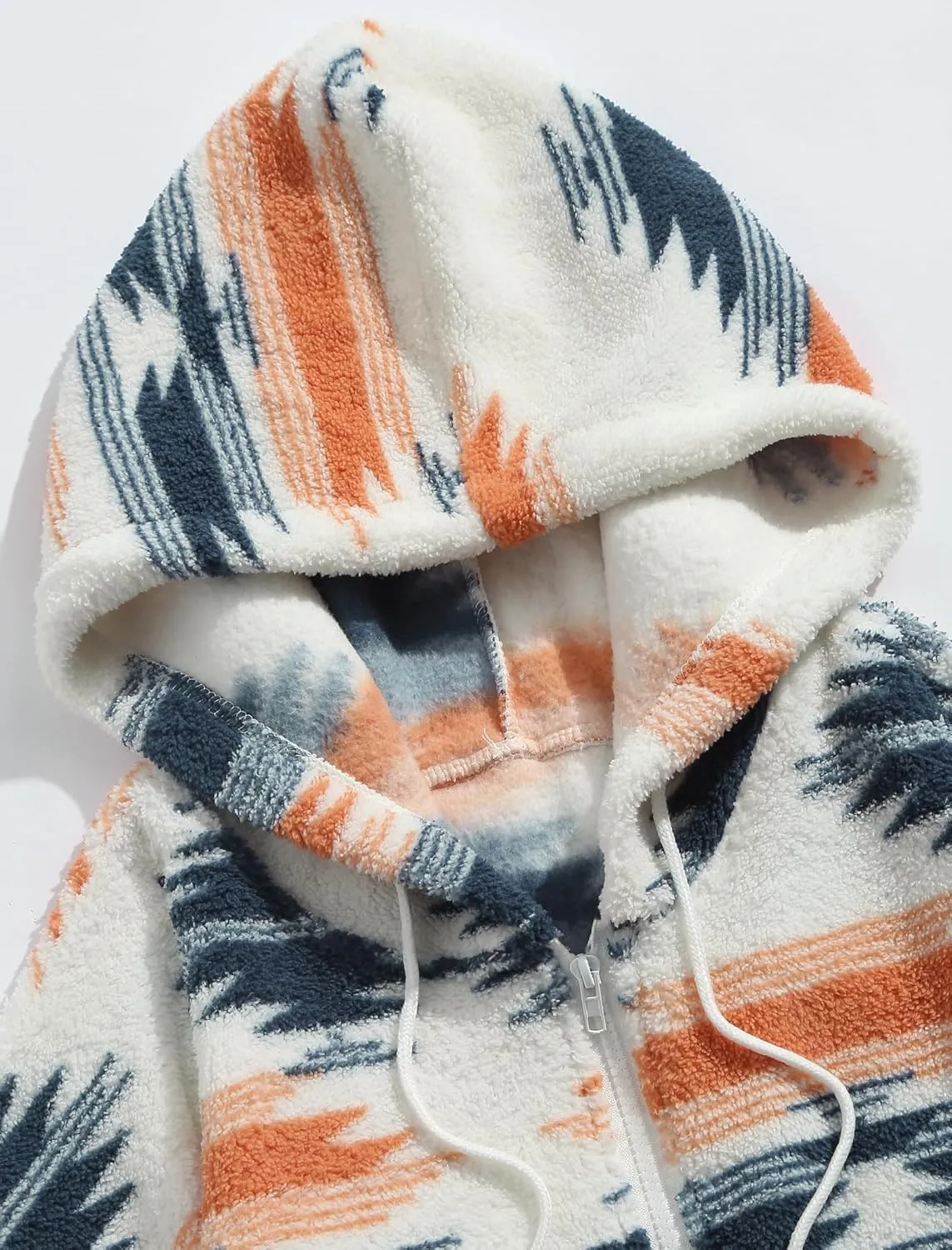 ZAFUL Men's Hoodies Ethnic Style Contrast Binding Kangaroo Pocket Loose Pullover Fuzzy Hoodie